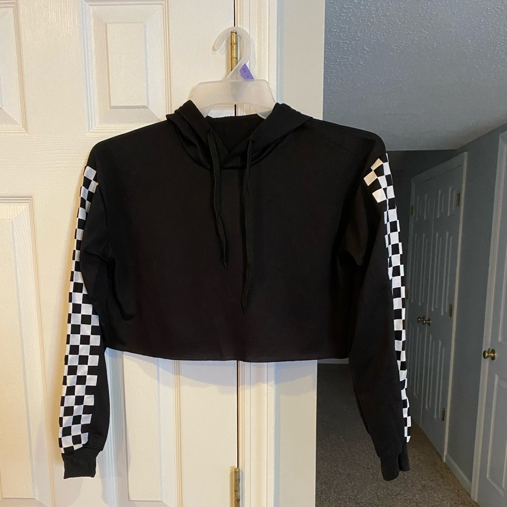 black cropped sweatshirt